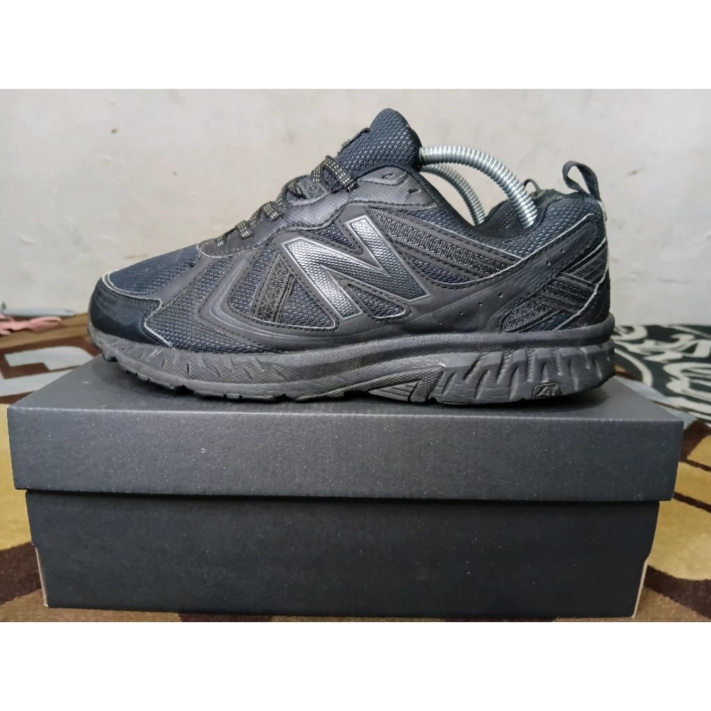 Sepatu NB 410 V5 FullBlack