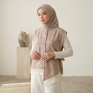 Delova Wardrobe - VEST CALISTA Katun Bordir  Rompi Brukat Modern Casual | Vintage Bordir Premium Outfit Atasan Wanita Outer Luaran Baju Pakaian Tulle Tile Lace Brokat Prada Viral Lebaran Raya Kebaya Kondangan Wisuda Kekinian Simple Elegan Chines