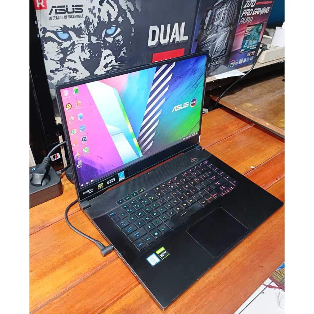 AUS ROG ZEPHYRUS