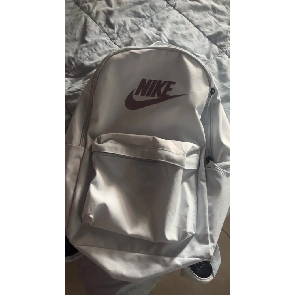 TAS NIKE PRELOVED