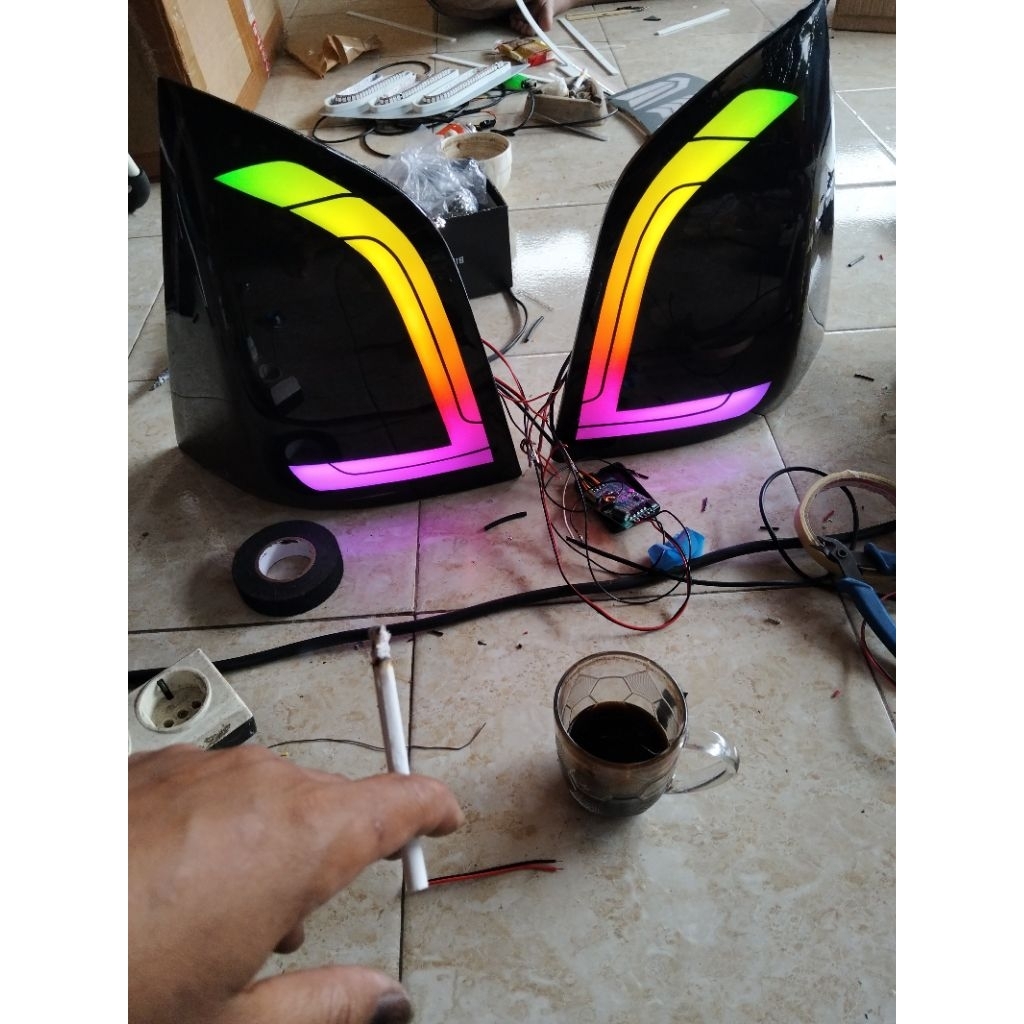 Stoplamp Custom RGB Grand Livina