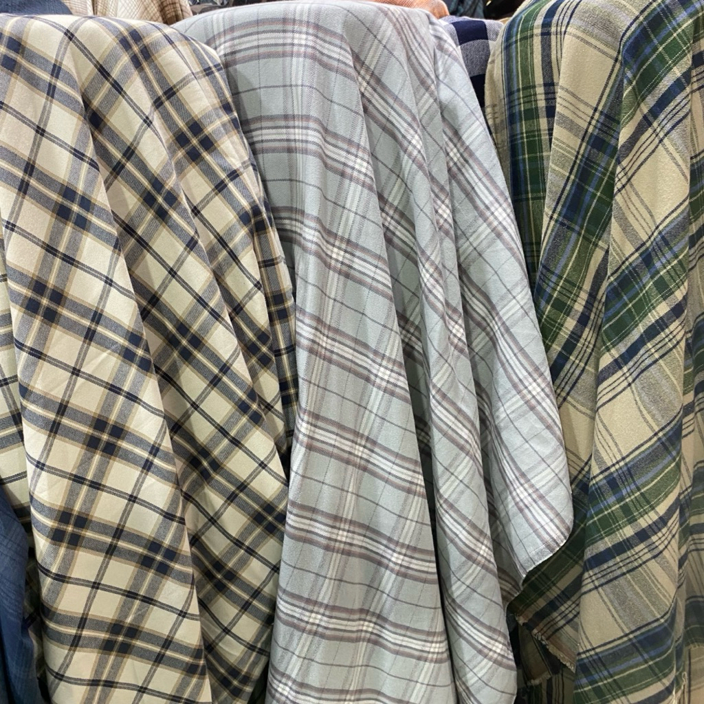 kain katun flanel Kotak-kotak kain katun flanel UNIQLO kain meteran harga per 0,5 meter