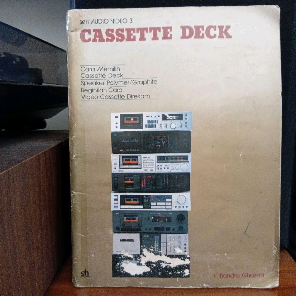 BUKU: Cassette Deck terbitan 1983