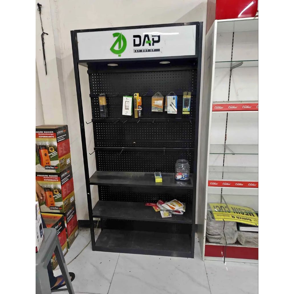 2 Etalase Vivo dan 1 rak dap