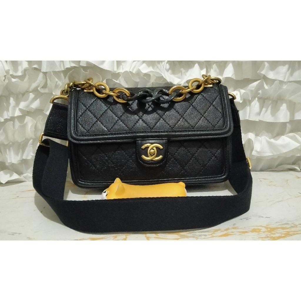 Tas Chanel Sunset on the Sea Flap Bag Caviar Leather