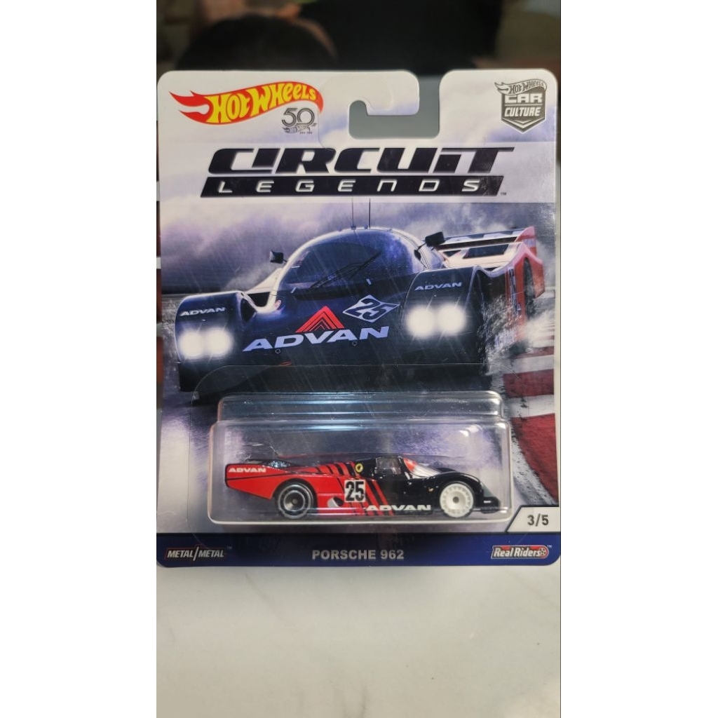 hot wheels circuit legend porsche 962 advan