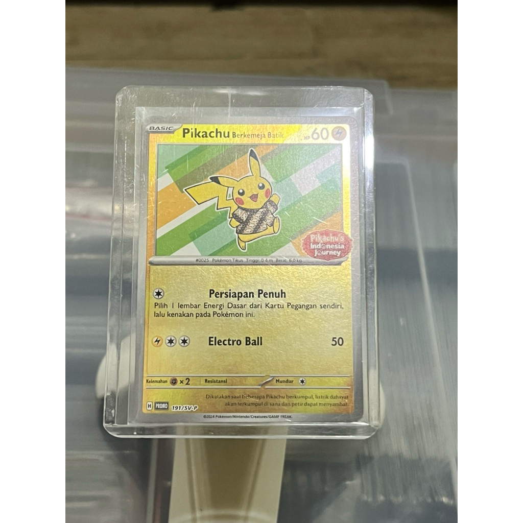 kartu pokemon pikachu batik holo