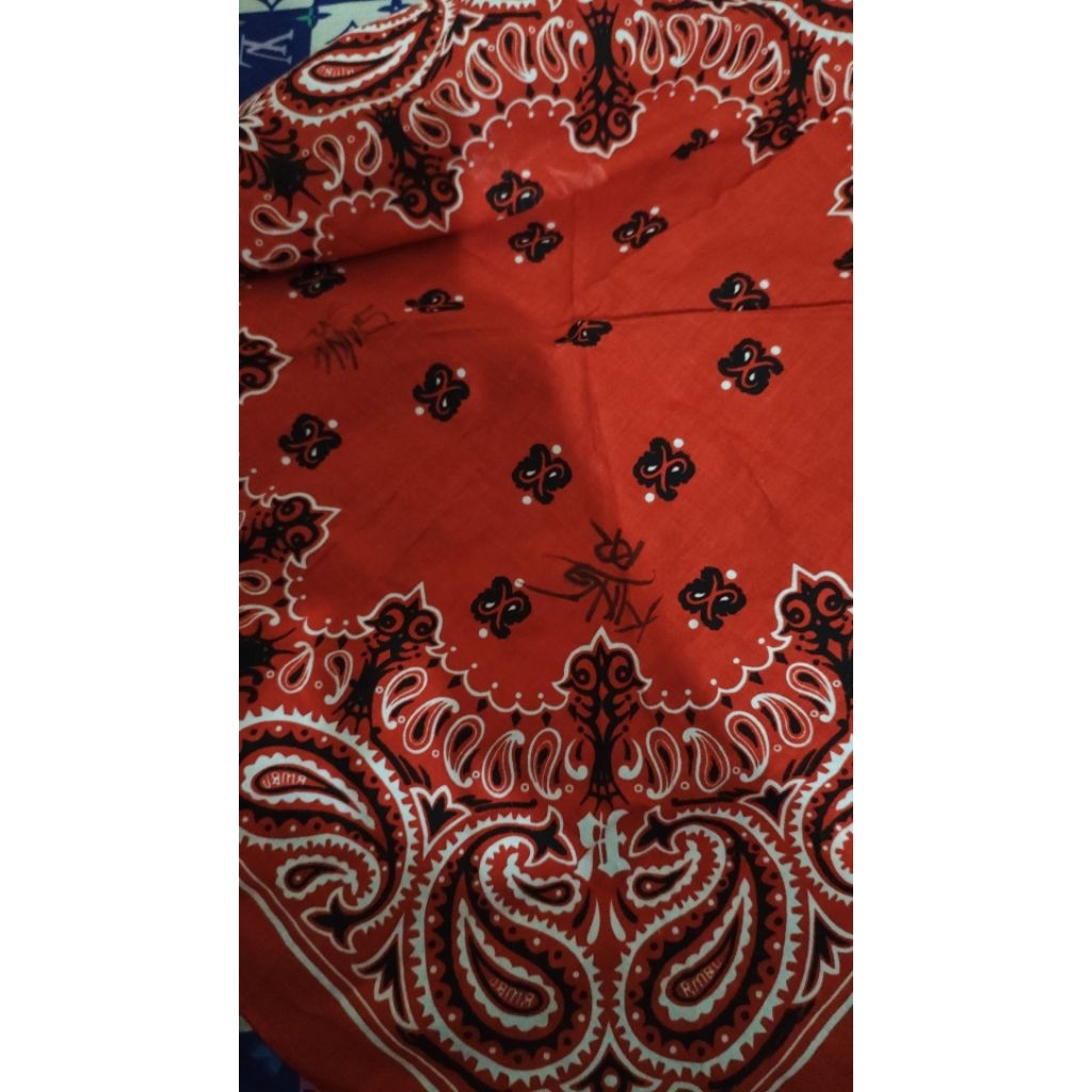 Kaos Pukulrata & Bandana Rmbl