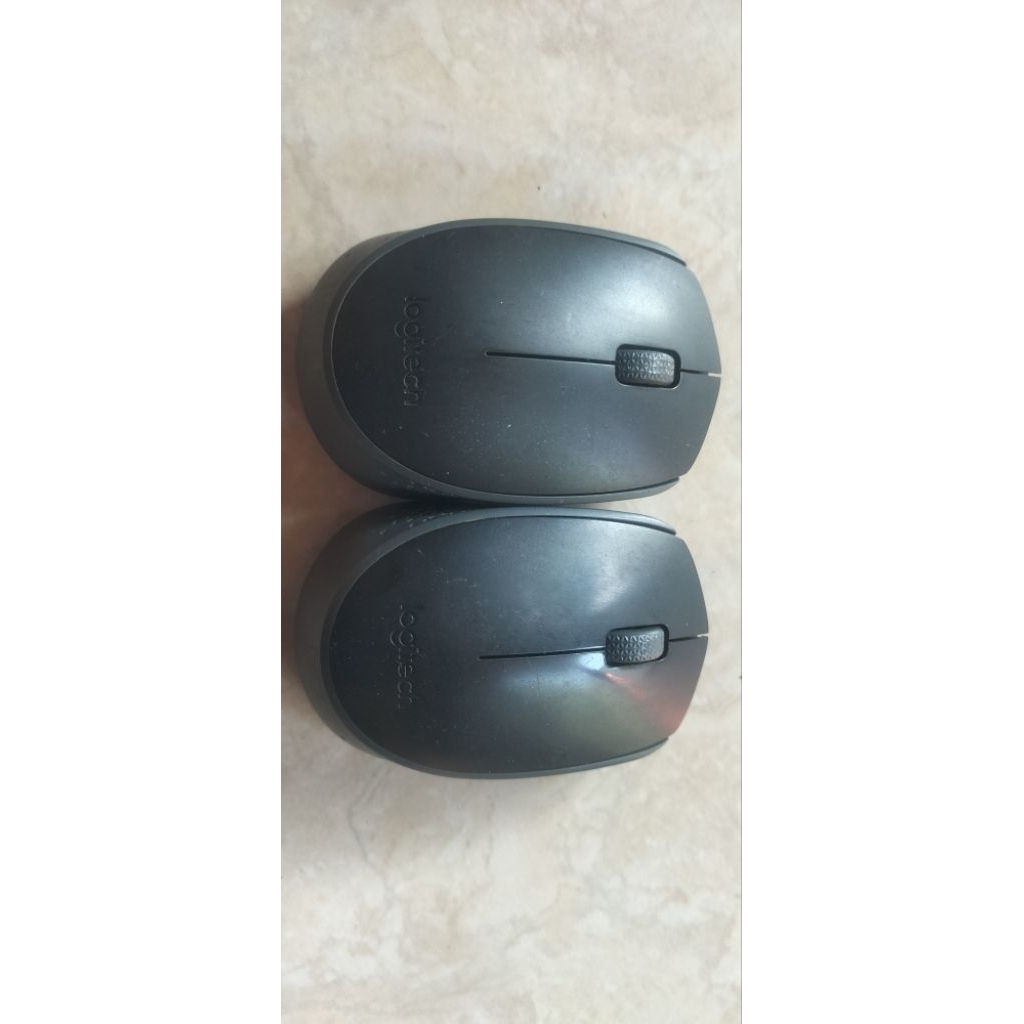 Mouse wireless Logitech M170 bekas normal