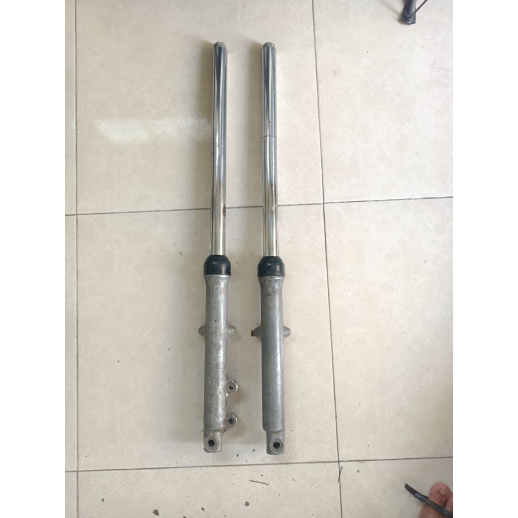 shock shockbreaker skok depan Kawasaki Binter gto kh100 kh110 kh 125 mach2 original copotan motor