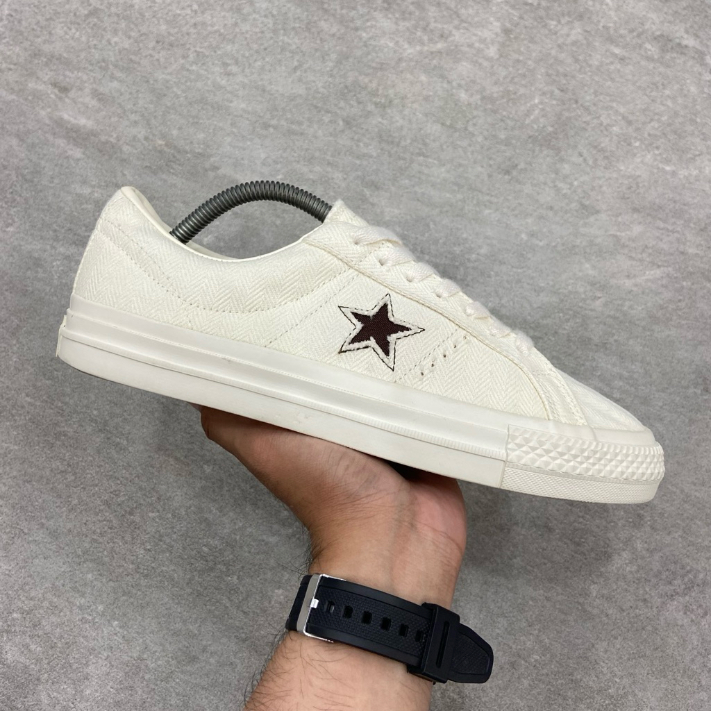 [Size 42] Rare Converse One Star Pro Low Herringbone Egret Second Original Kondisi Seperti Foto. Har
