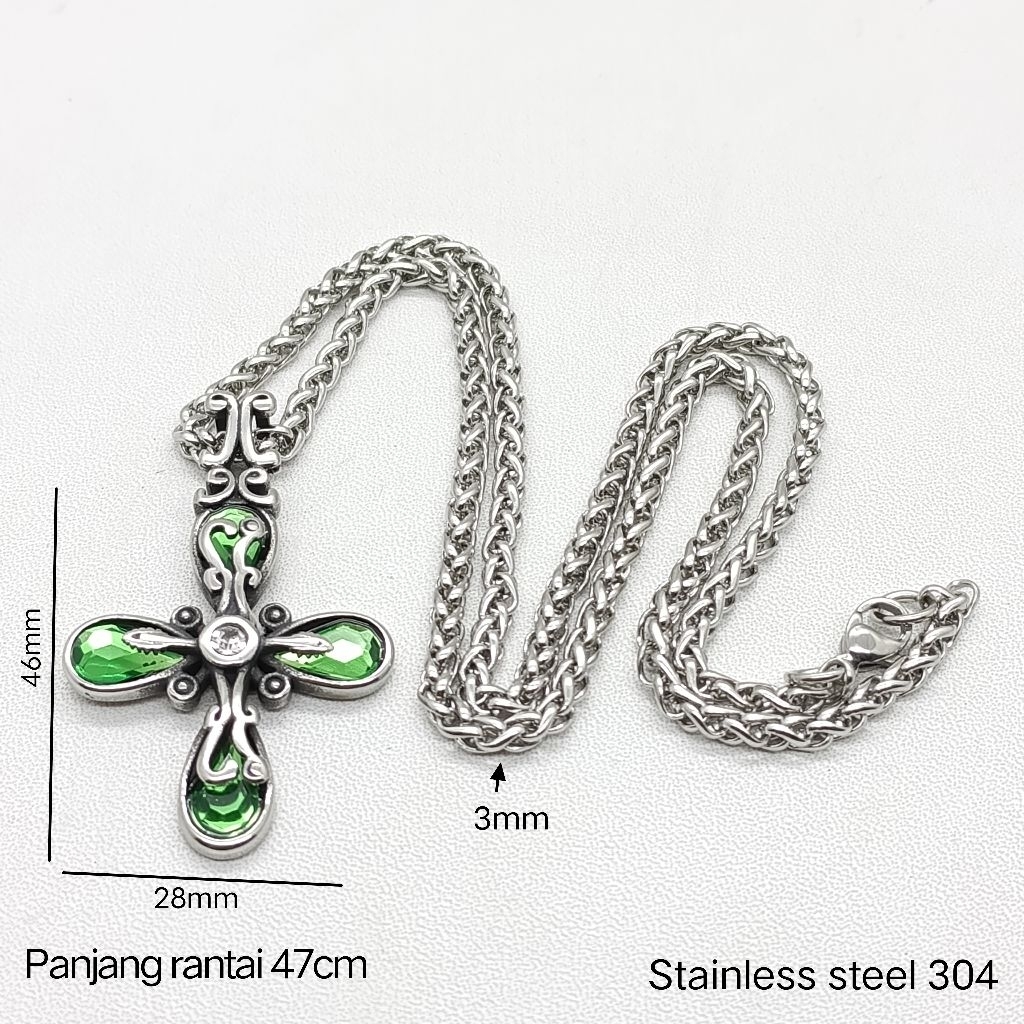 Kalung Salib Stainless steel Permata Hijau Gothic Style Anti Karat
