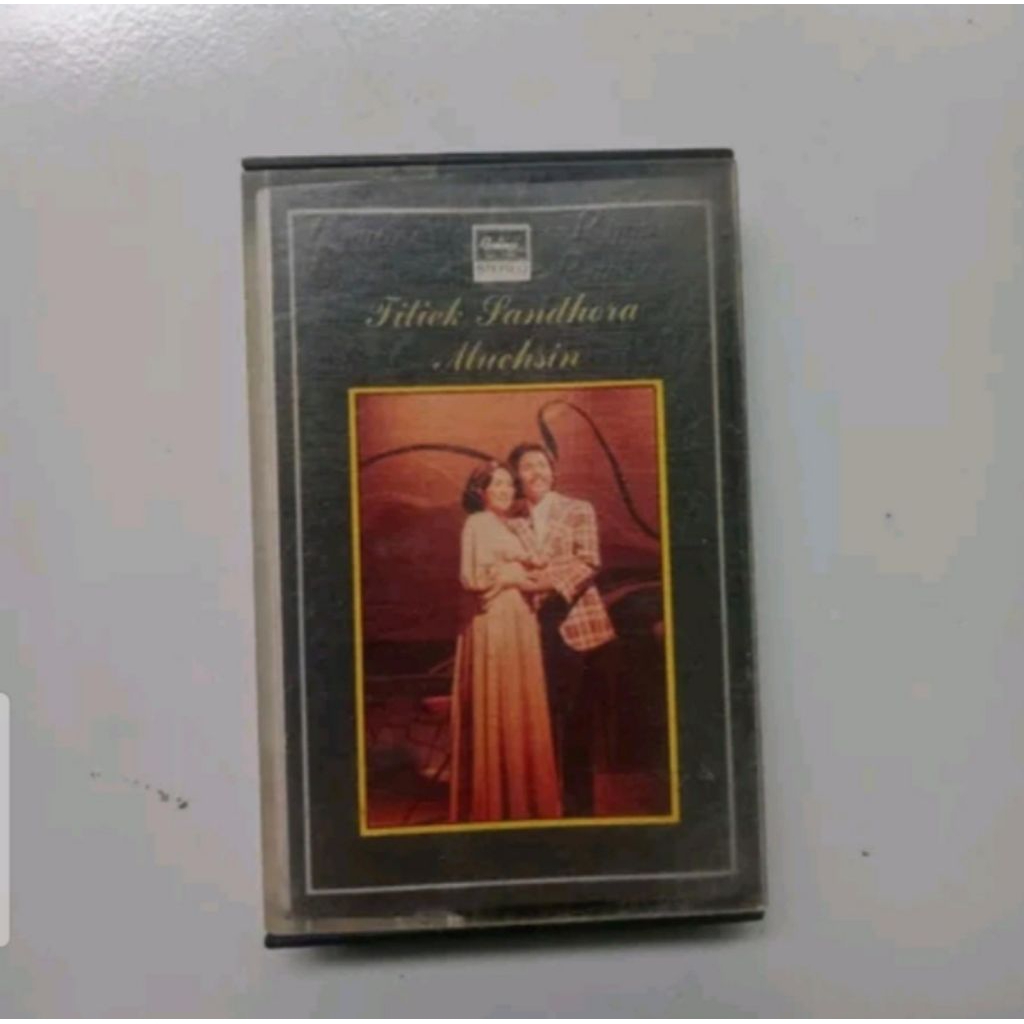 Kaset Titiek Sandhora Muchsin Band The Meici