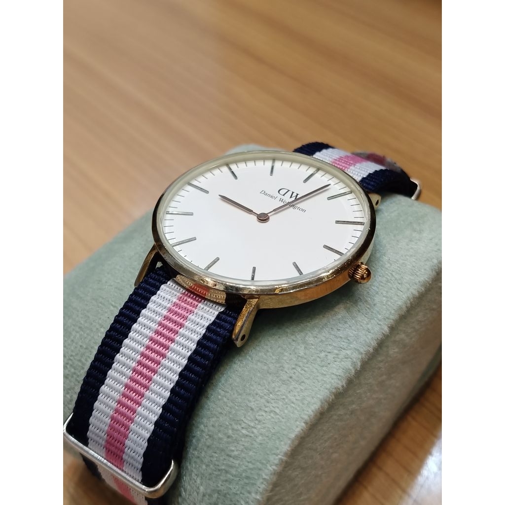 Daniel Wellington original second