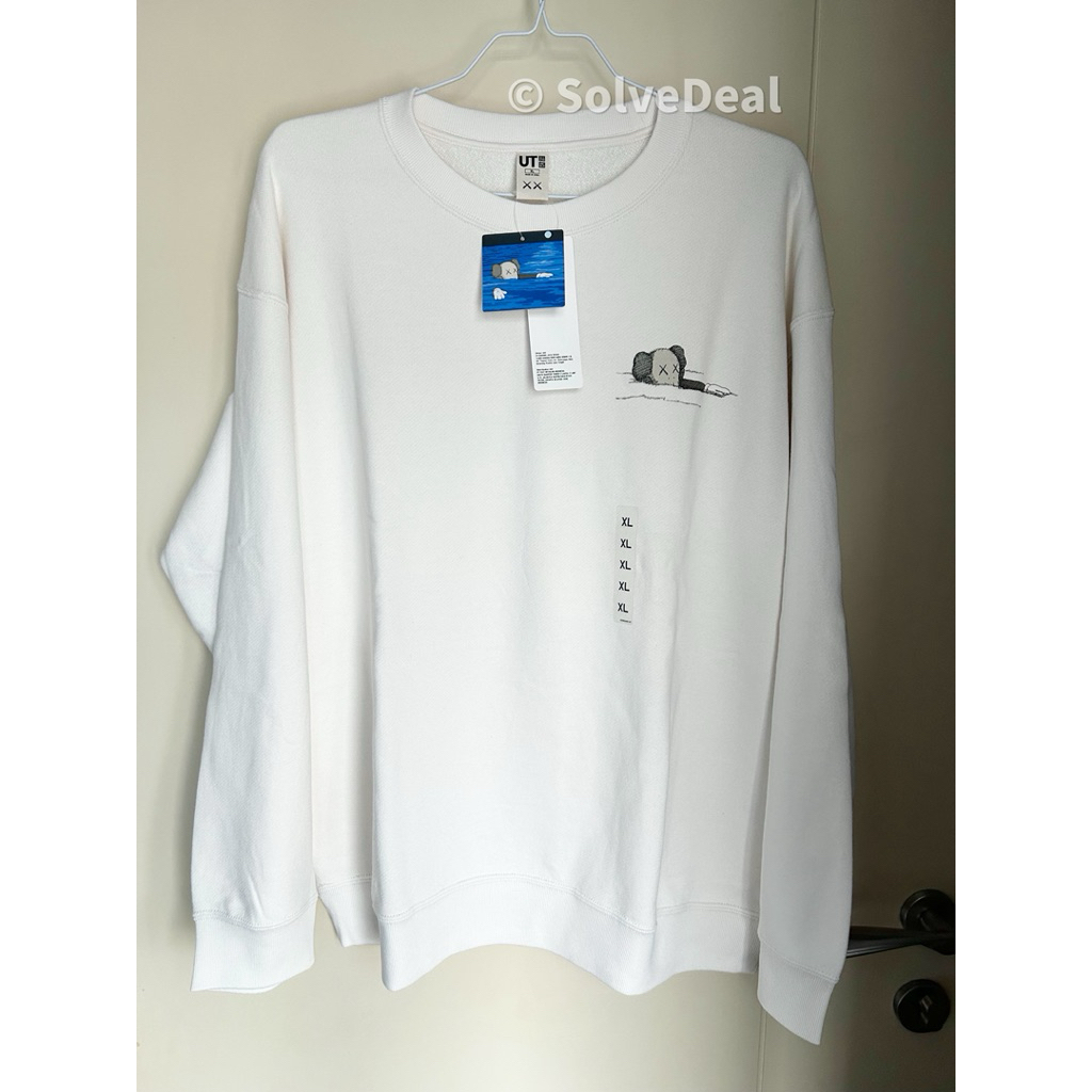 Sweater Uniqlo Kaws Longsleeve Sweatshirt Off White Original