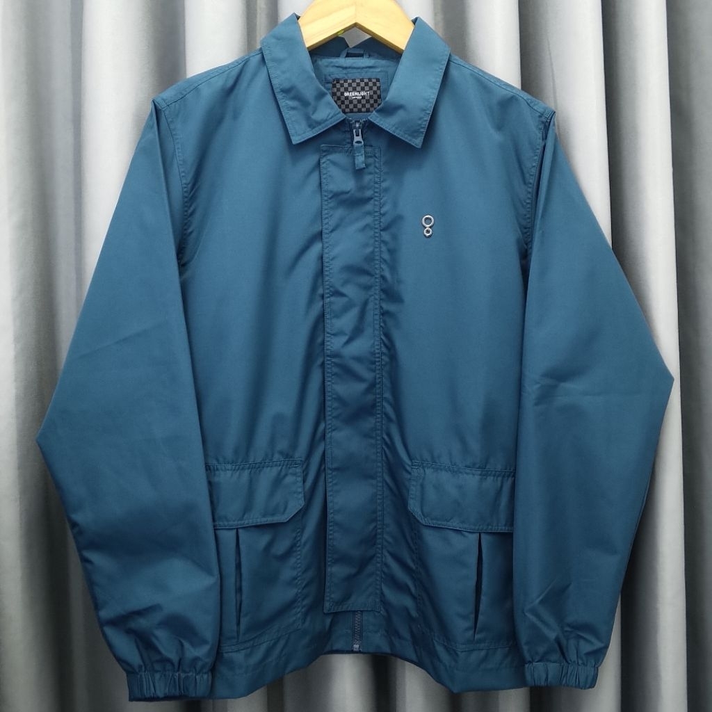 GREENLIGHT - COACH JACKET / JAKET PARASUT PRIA REGULAR FIT ORIGINAL GREENLIGHT