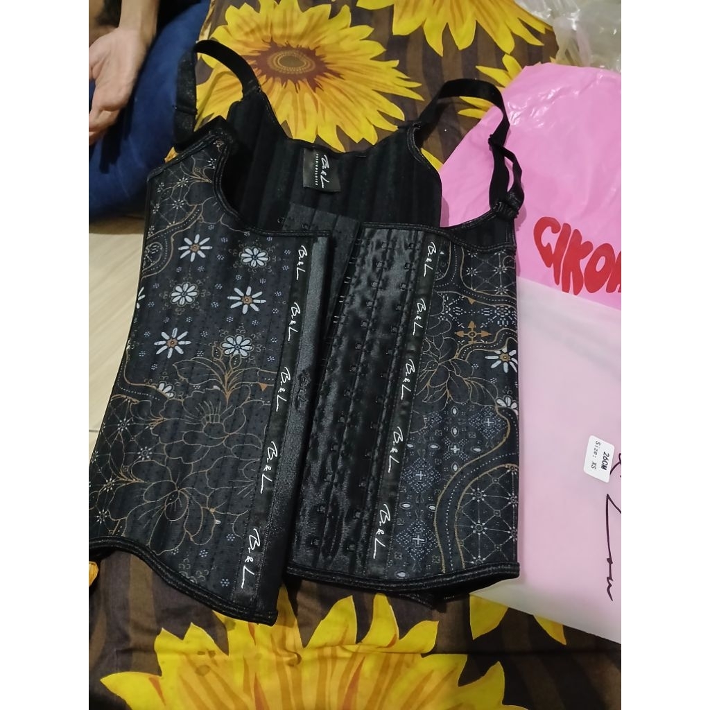CIKOR KORSET OBSIDIAN BATIK BLACK TORSO 26CM