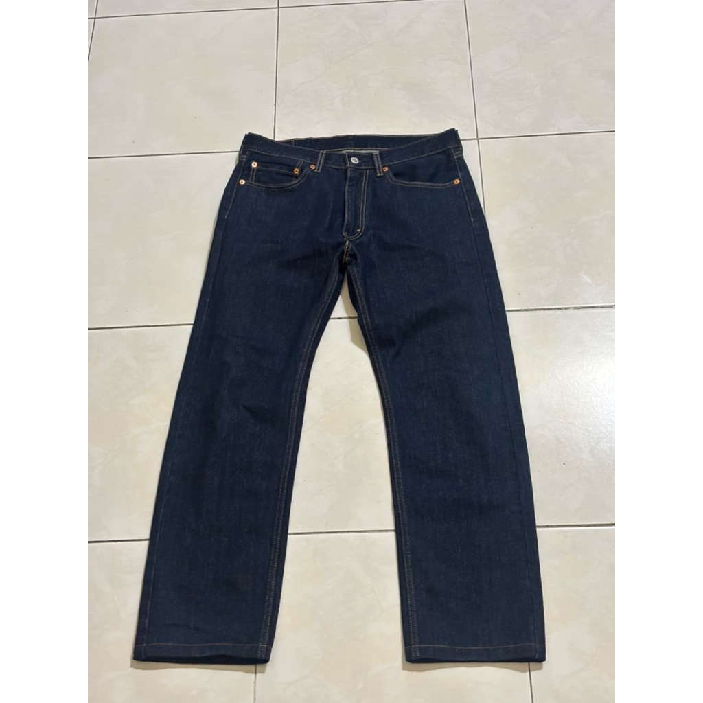 Levis 505 size 32 preloved good condition