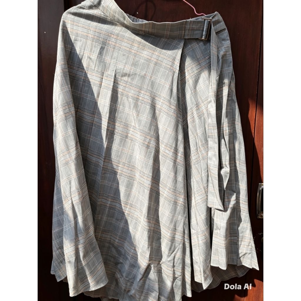 rok tartan abu muda
