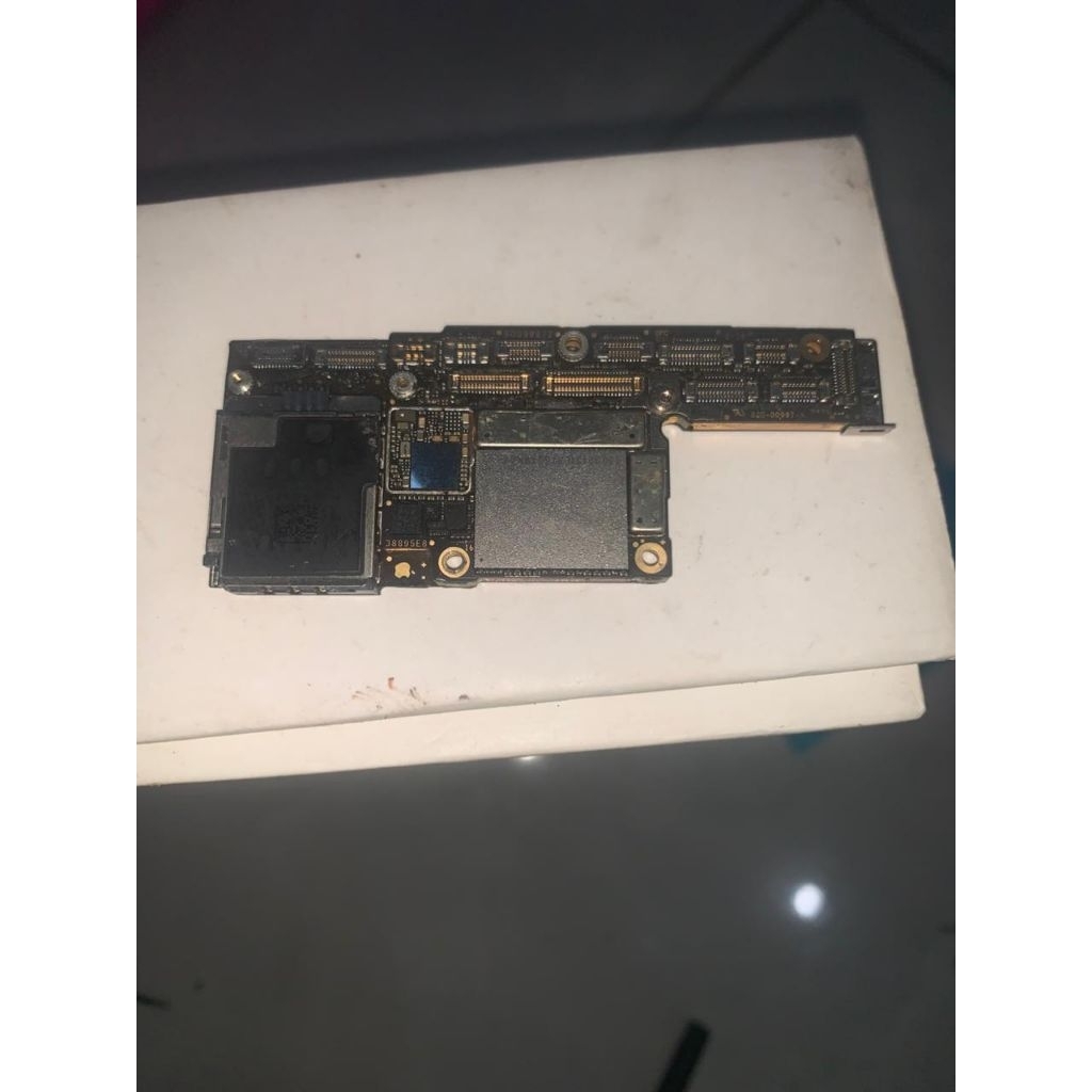 mesin_iphone_xs_64gb_matot