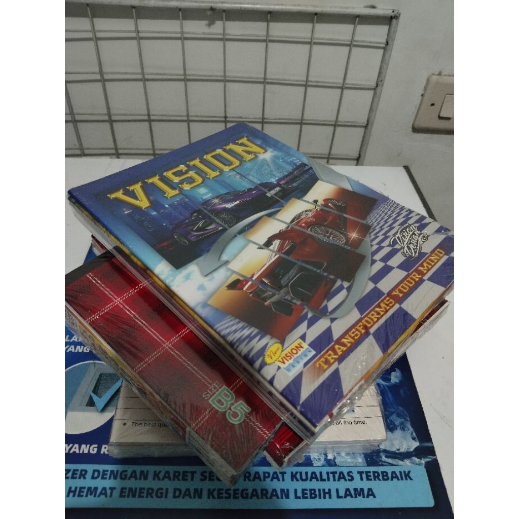 B5 Buku Tulis Vision 42 Lembar