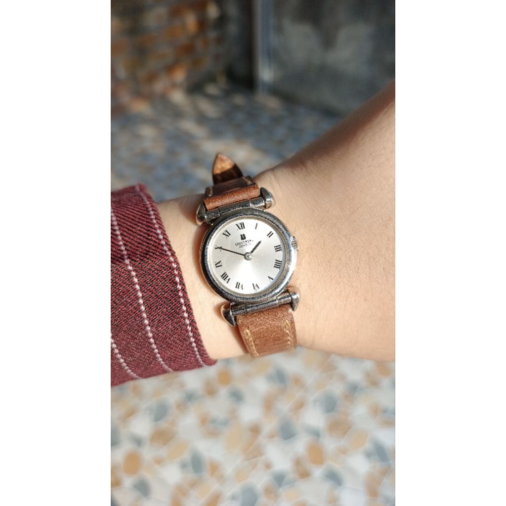 Universal Geneve Roman Dial