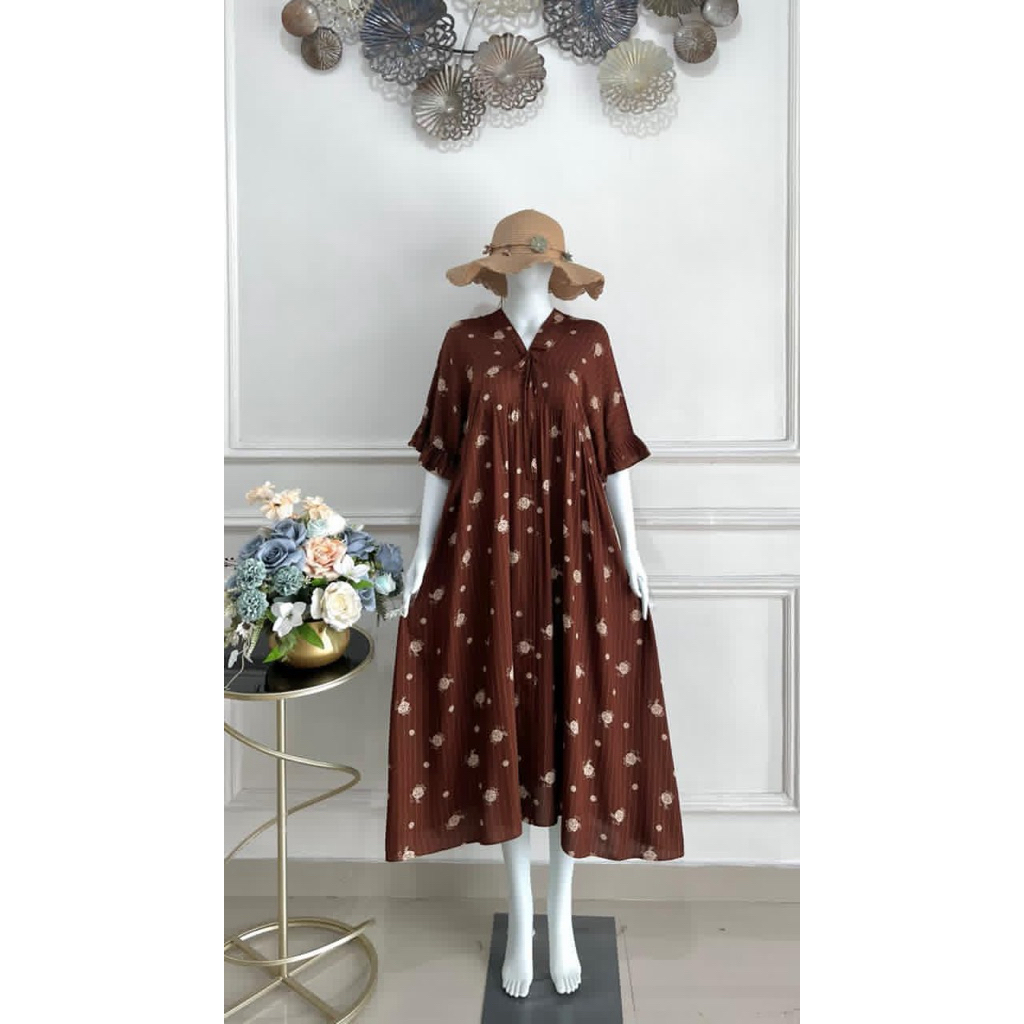 Aqila Dress