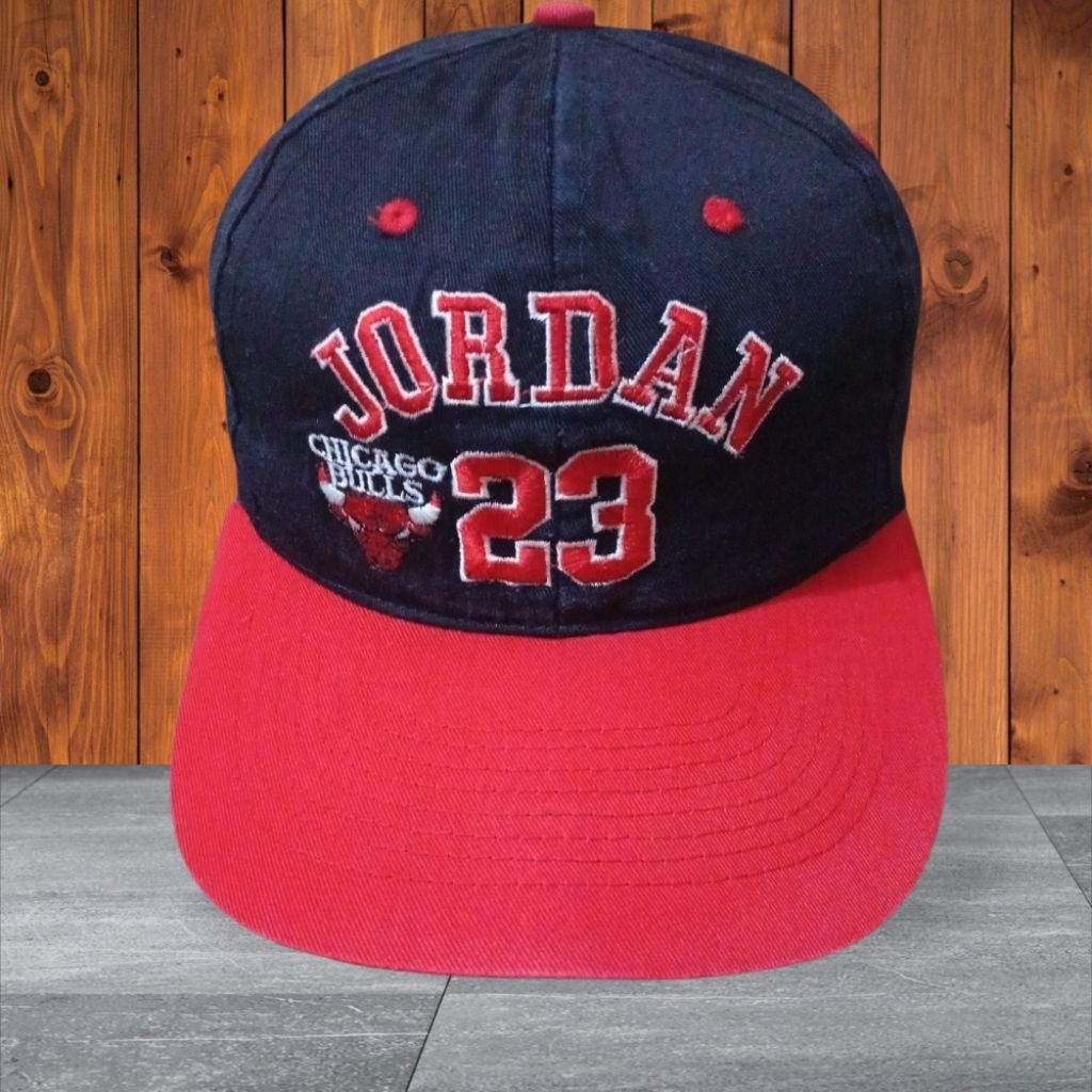 topi jordan vintage