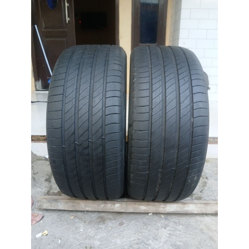 Ban Michelin 225/50 R17