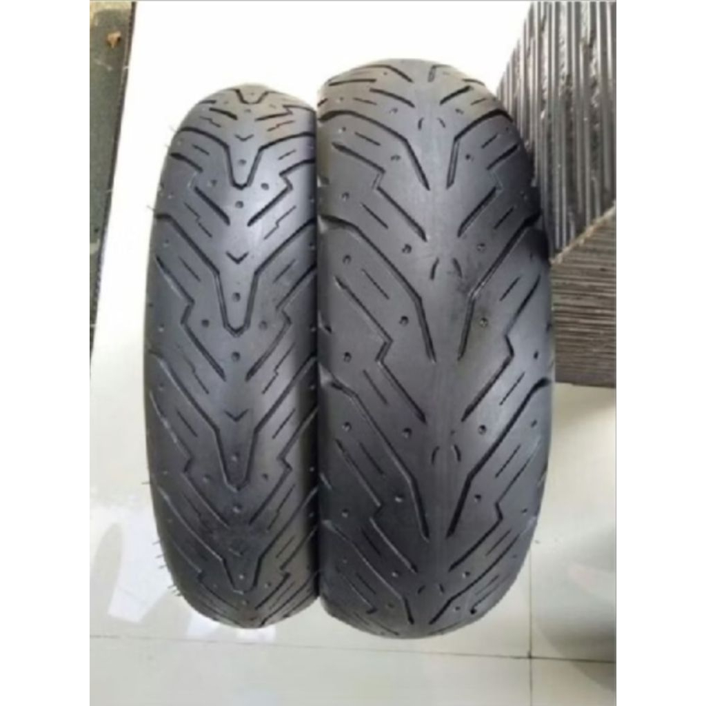 ban Pirelli bekas NMAX sepasang tubless