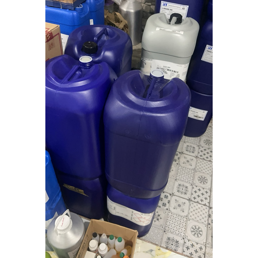 JERIGEN / DERIGEN / DRUM BEKAS PARFUM KONDISI BAGUS