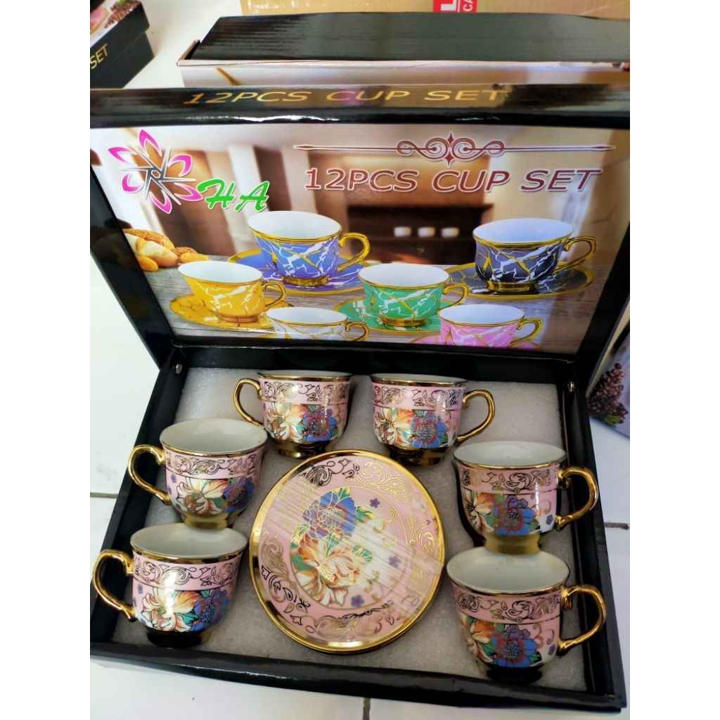 Gelas Cangkir Keramik Set 1 Teko 4  Cangkir Teko Set Elegan