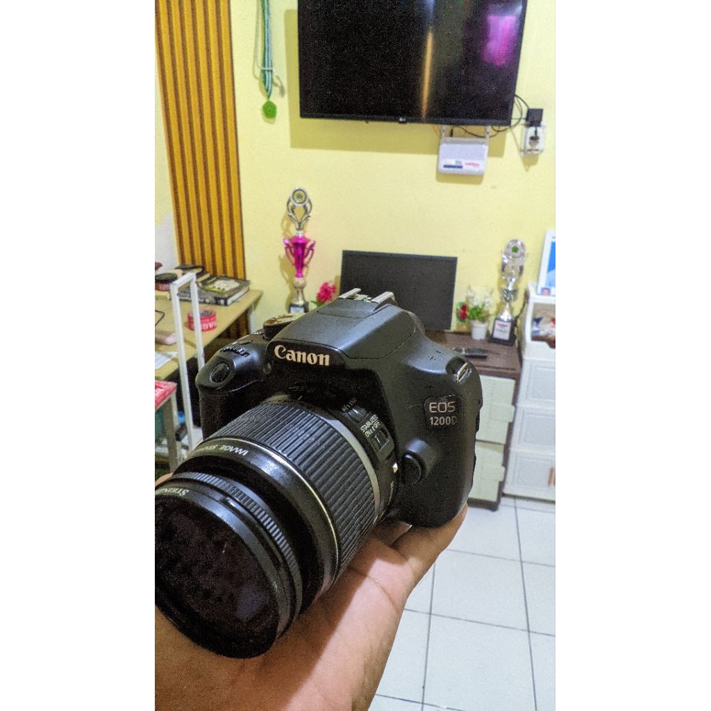 kamera Canon 1200D