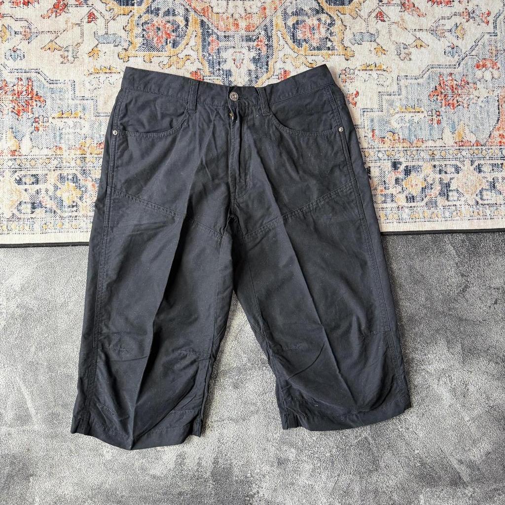 Avirex USA Chinos Pants Celana Pendek Chino Ukuran L Hitam