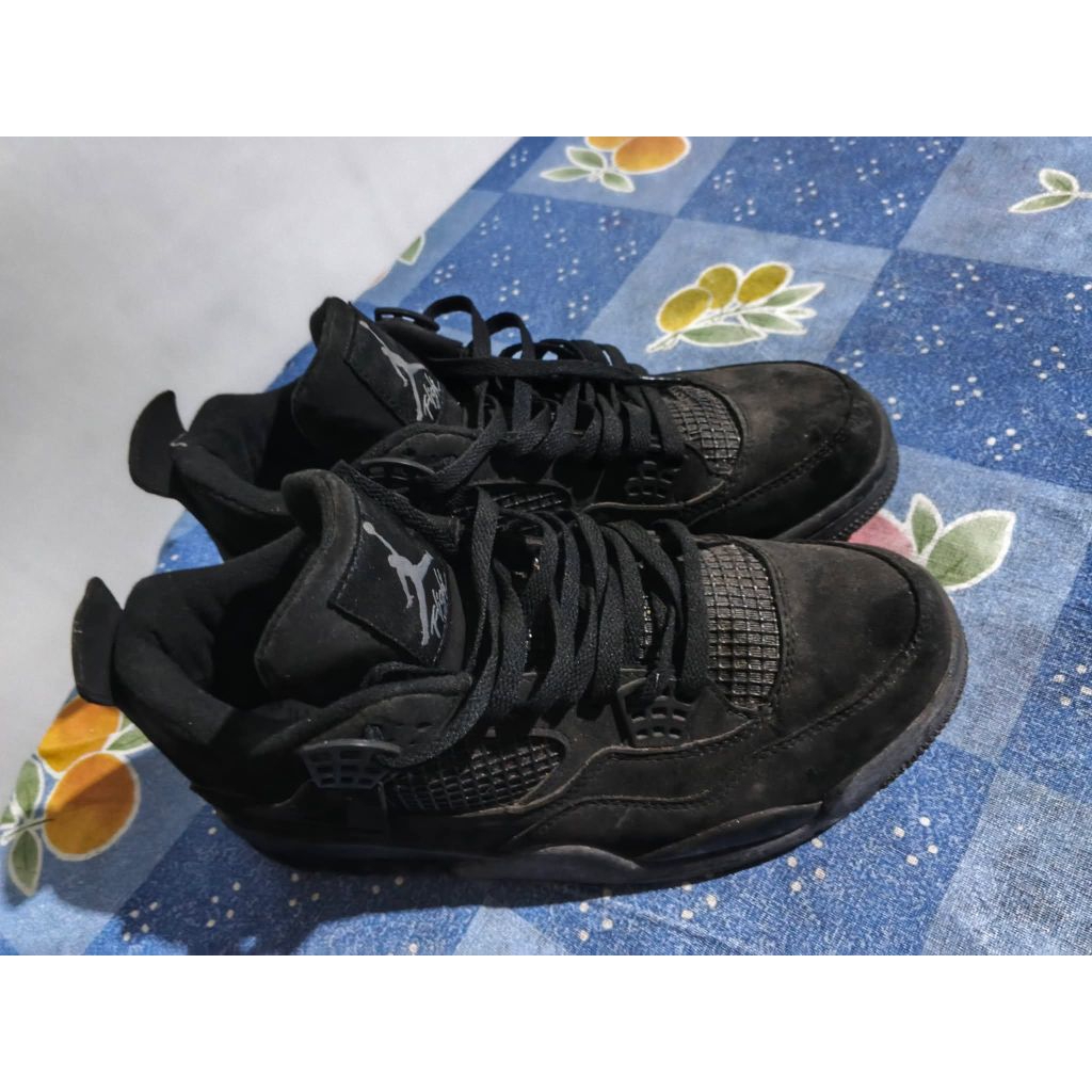 air jordan retro 4 full black