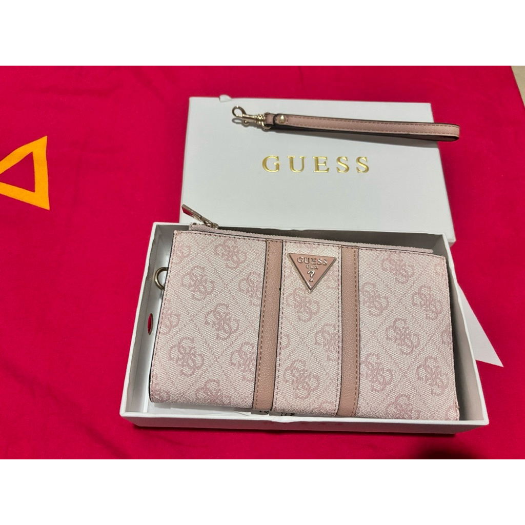 dompet Guess