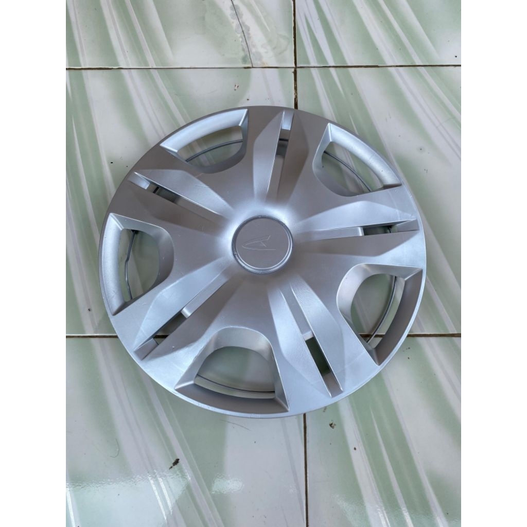 Wildop wheeldof dop velg mobil Daihatsu Xenia ring 14 original