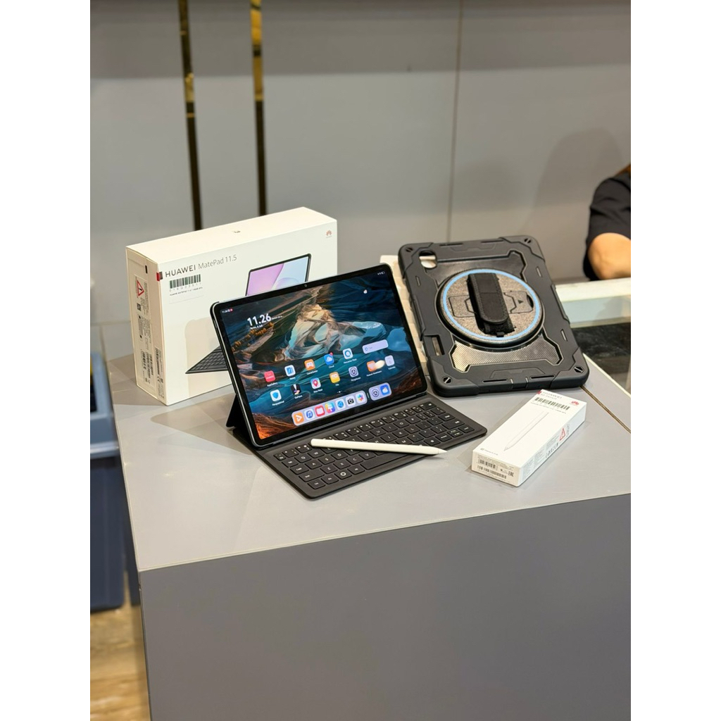 Second H*awei Matepad 11.5