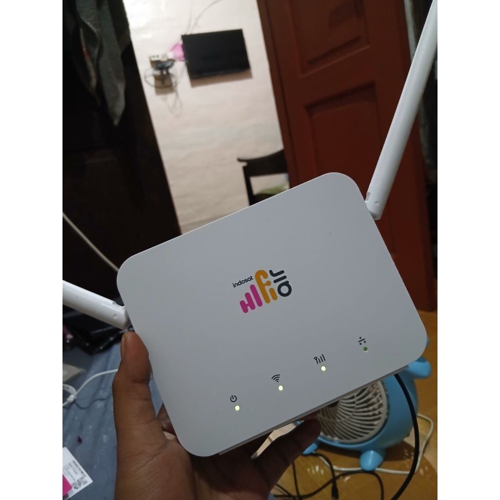 WIFI PORTABLE (HKM0127+ INDOSAT)