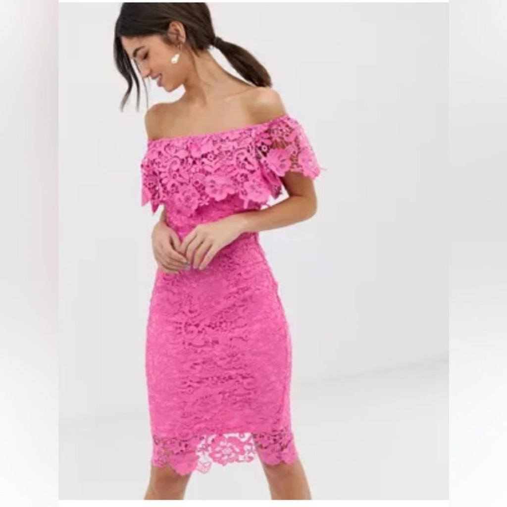 Paper dolls lace navy dress