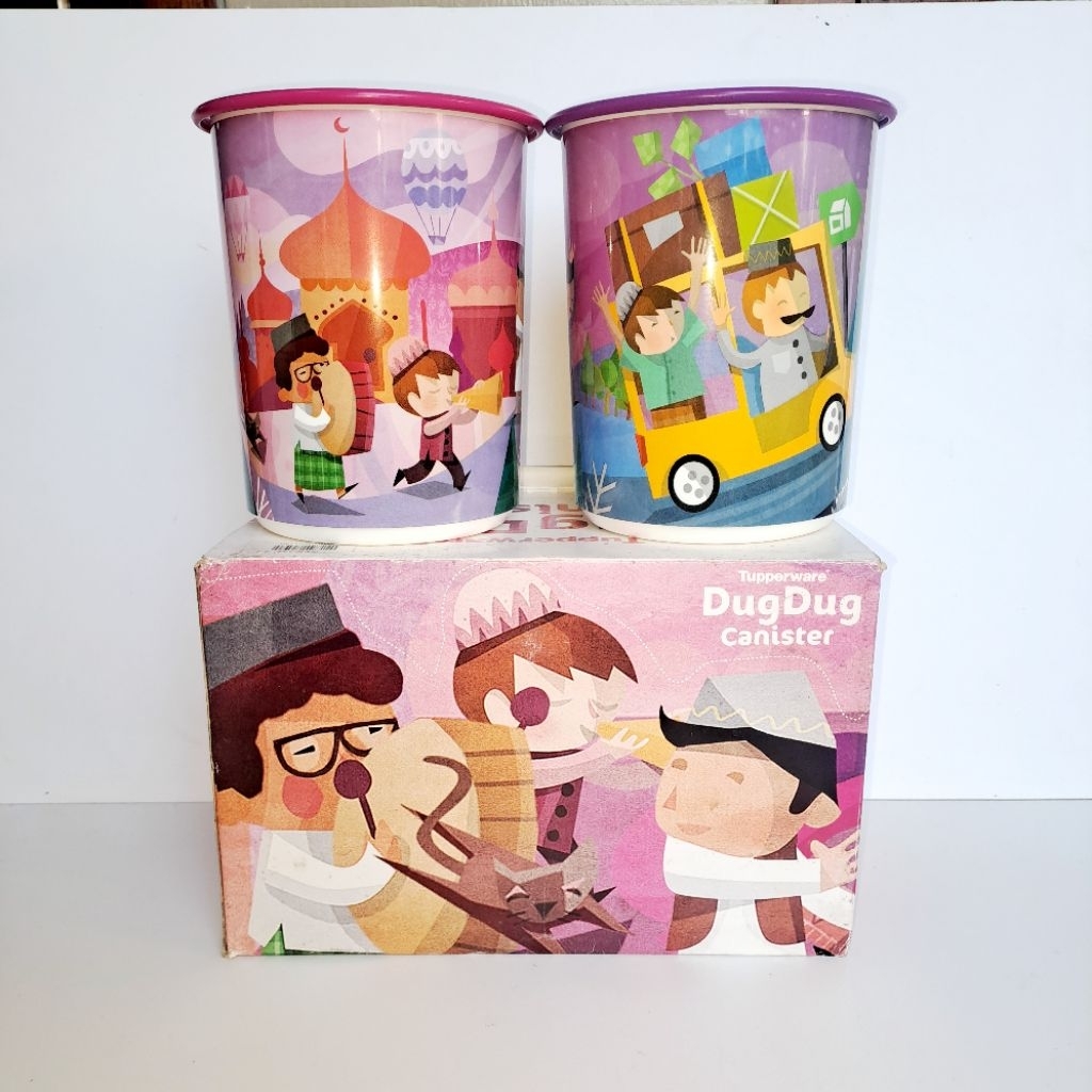 Tupperware Dug Dug Canister