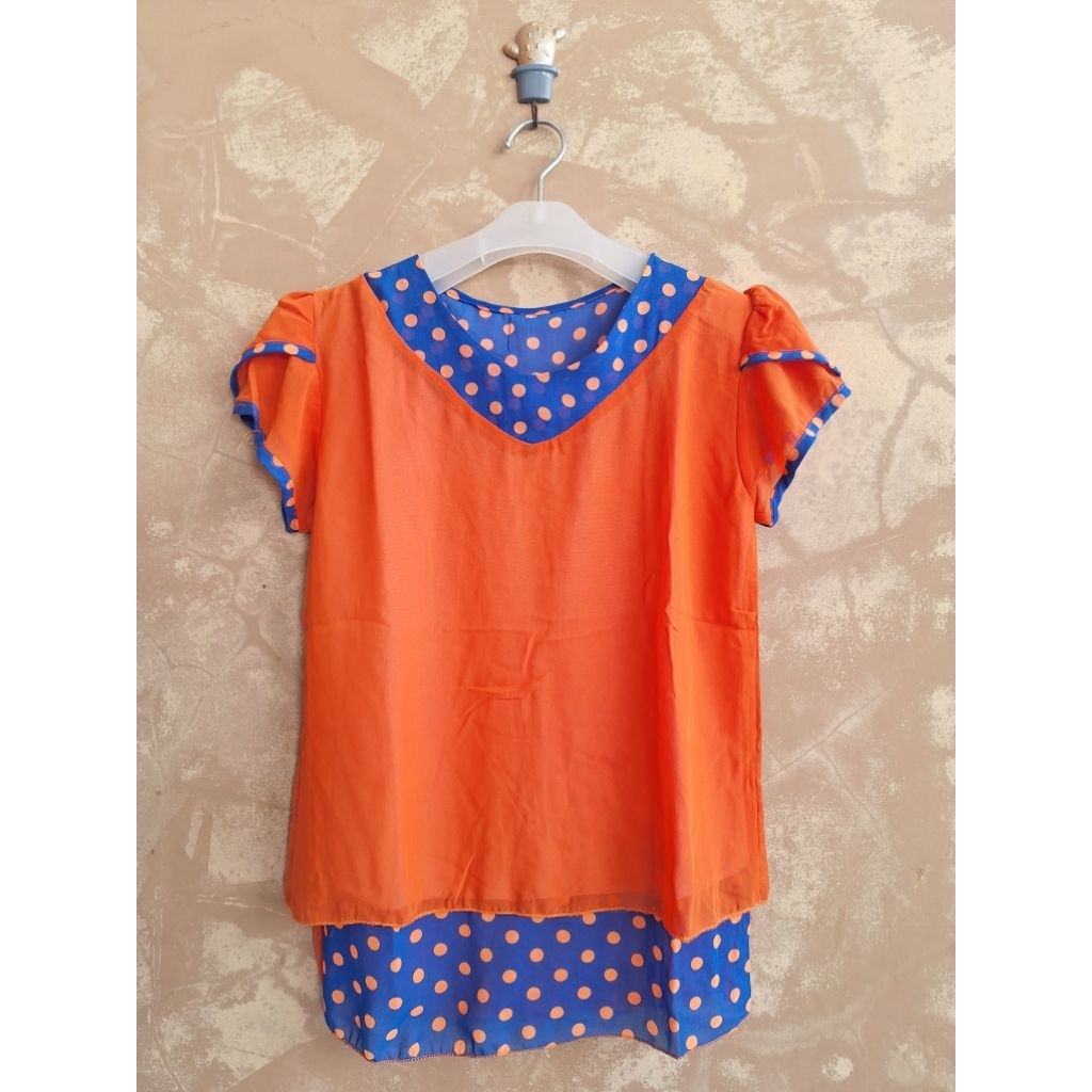 PRELOVED BLUS SIFON LENGAN PENDEK BAJU REMAJA DEWASA WARNA OREN POLKADOT MURAH TERBARU BAGUS
