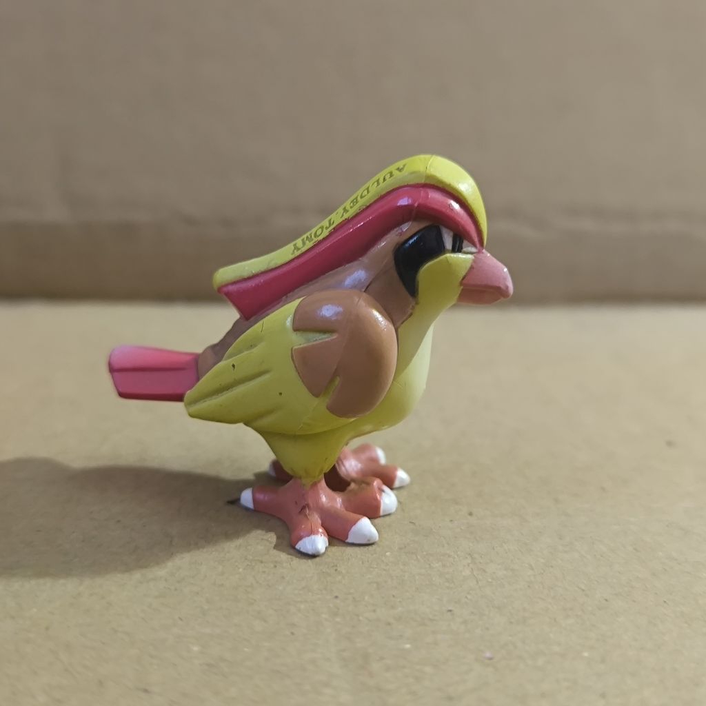 Pokemon Figure Pidgeot Moncolle Takara Tomy Action Figure Japan Toy Collection tcg bird ash