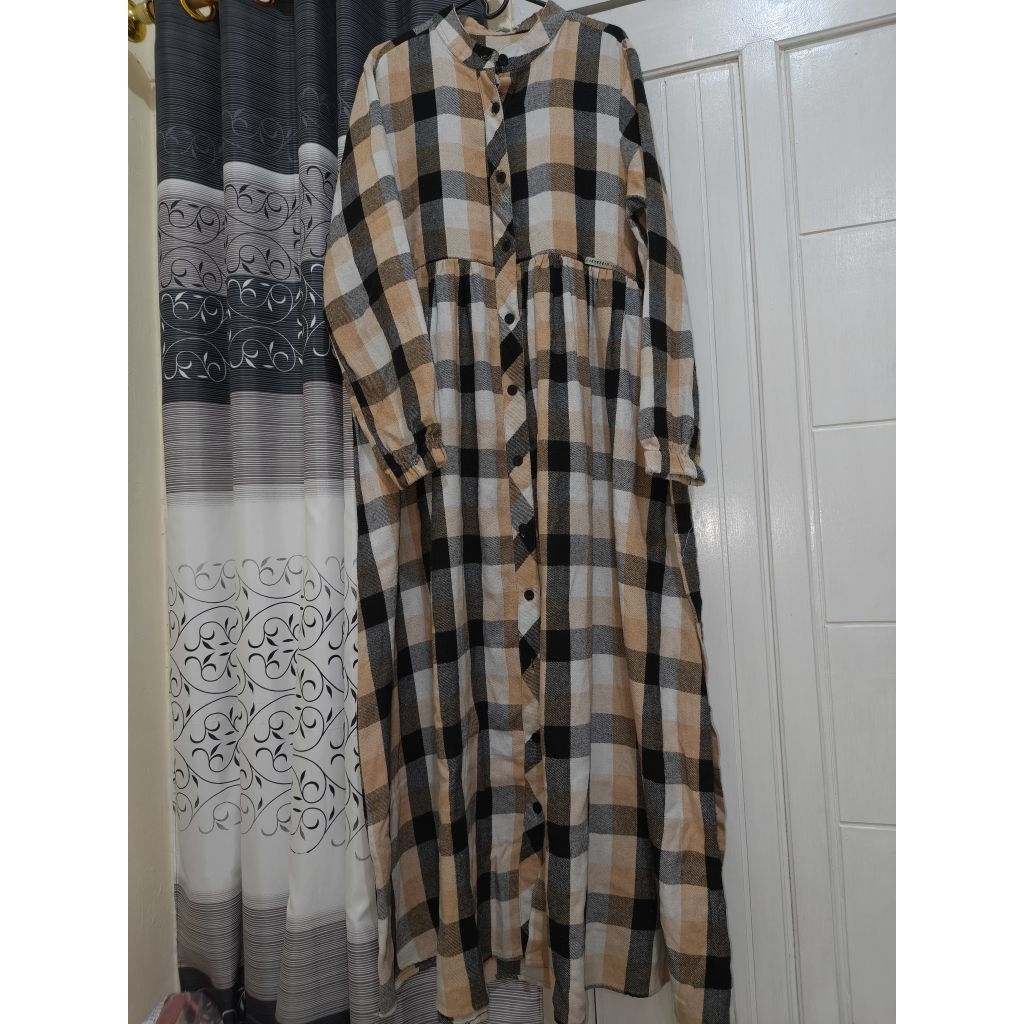 noora abaya by levezein