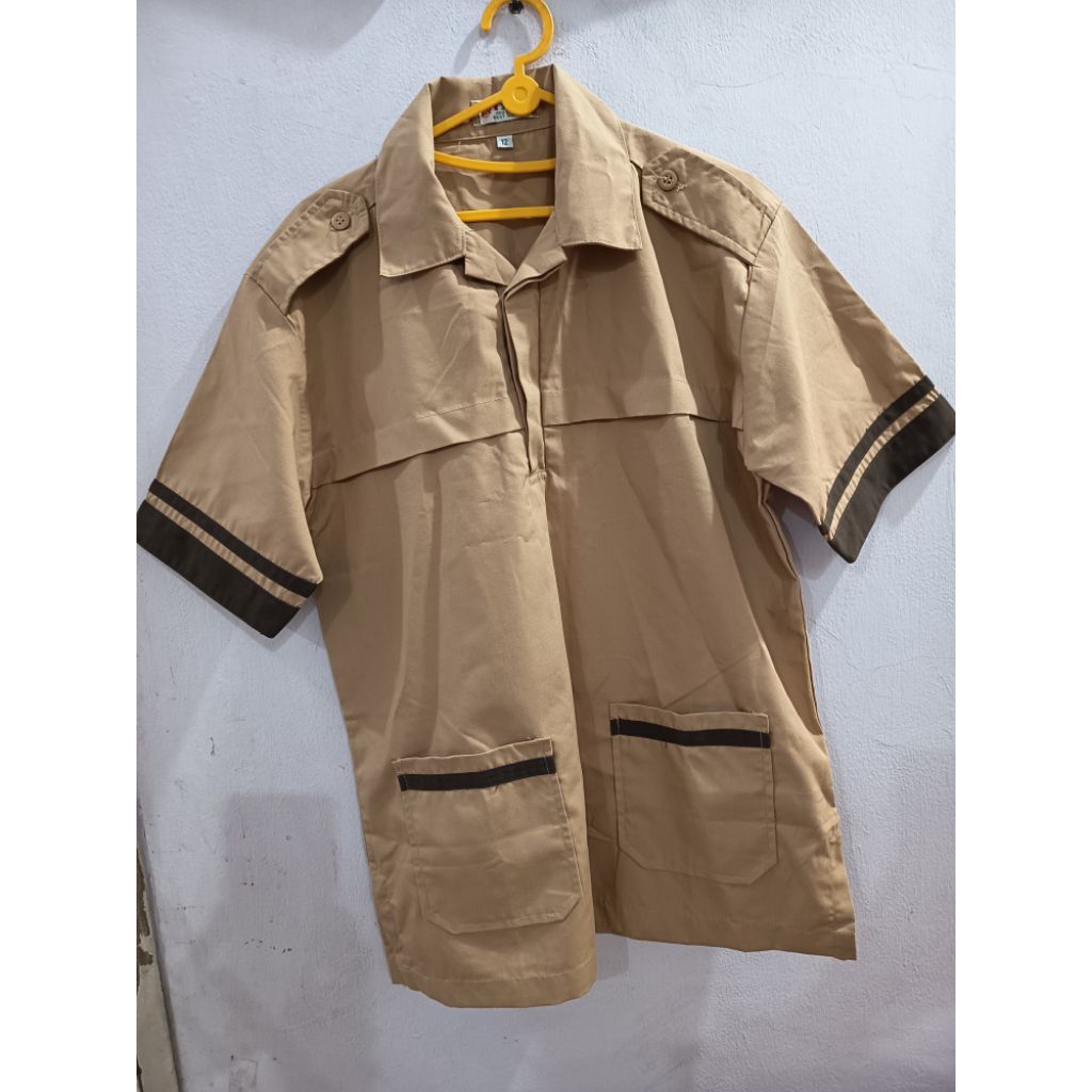 seragam pramuka SMP preloved