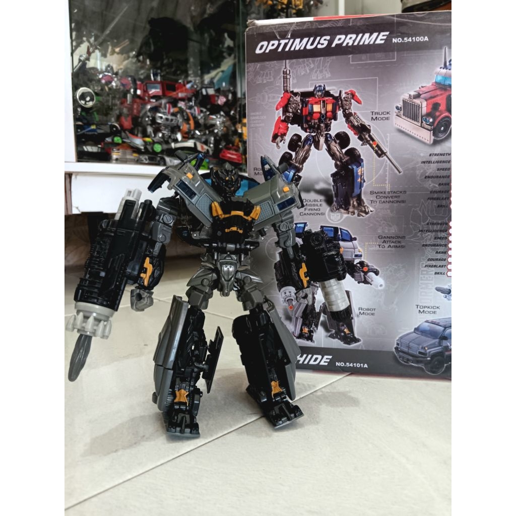 Transformers Ironhead Hasbro voyager class