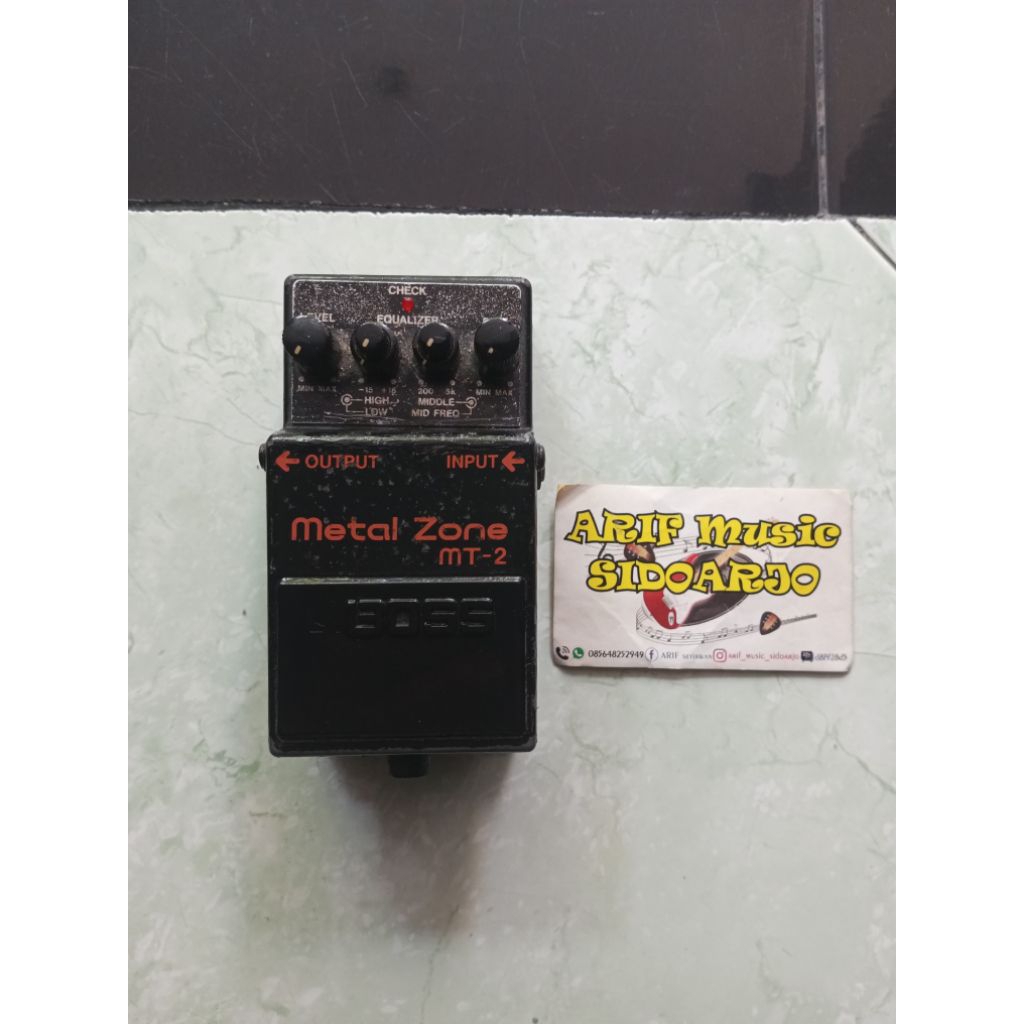 efek Metalzone MT 2 BOSS