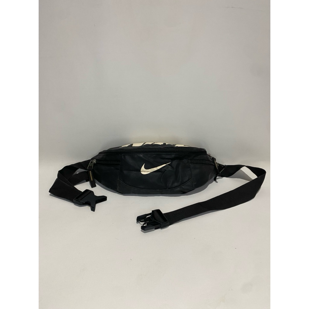 tas pinggang WB Nike