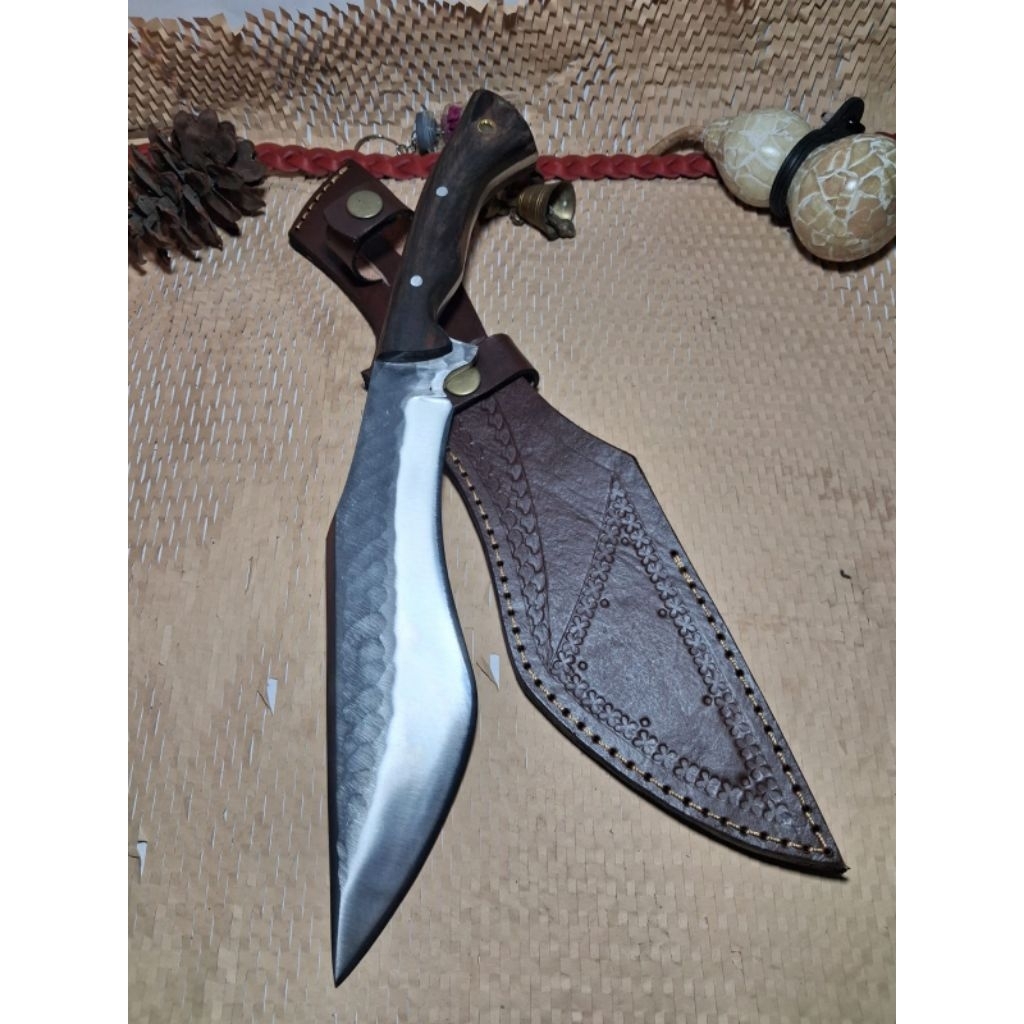 Pisau kukri Cocok untuk hunting,survivel,tebas ranting pohon