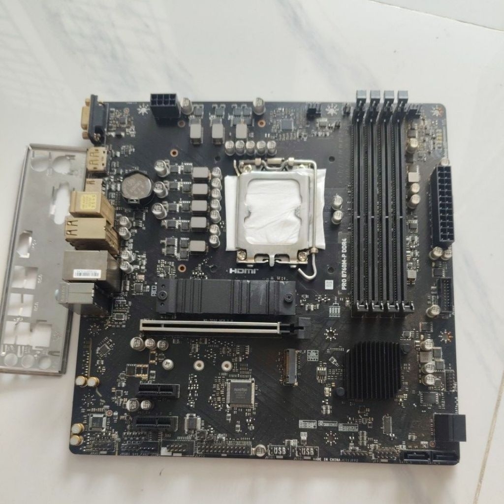 PAKET MOBO MSI PRO B760M-P DDR4 + I5 12400F
